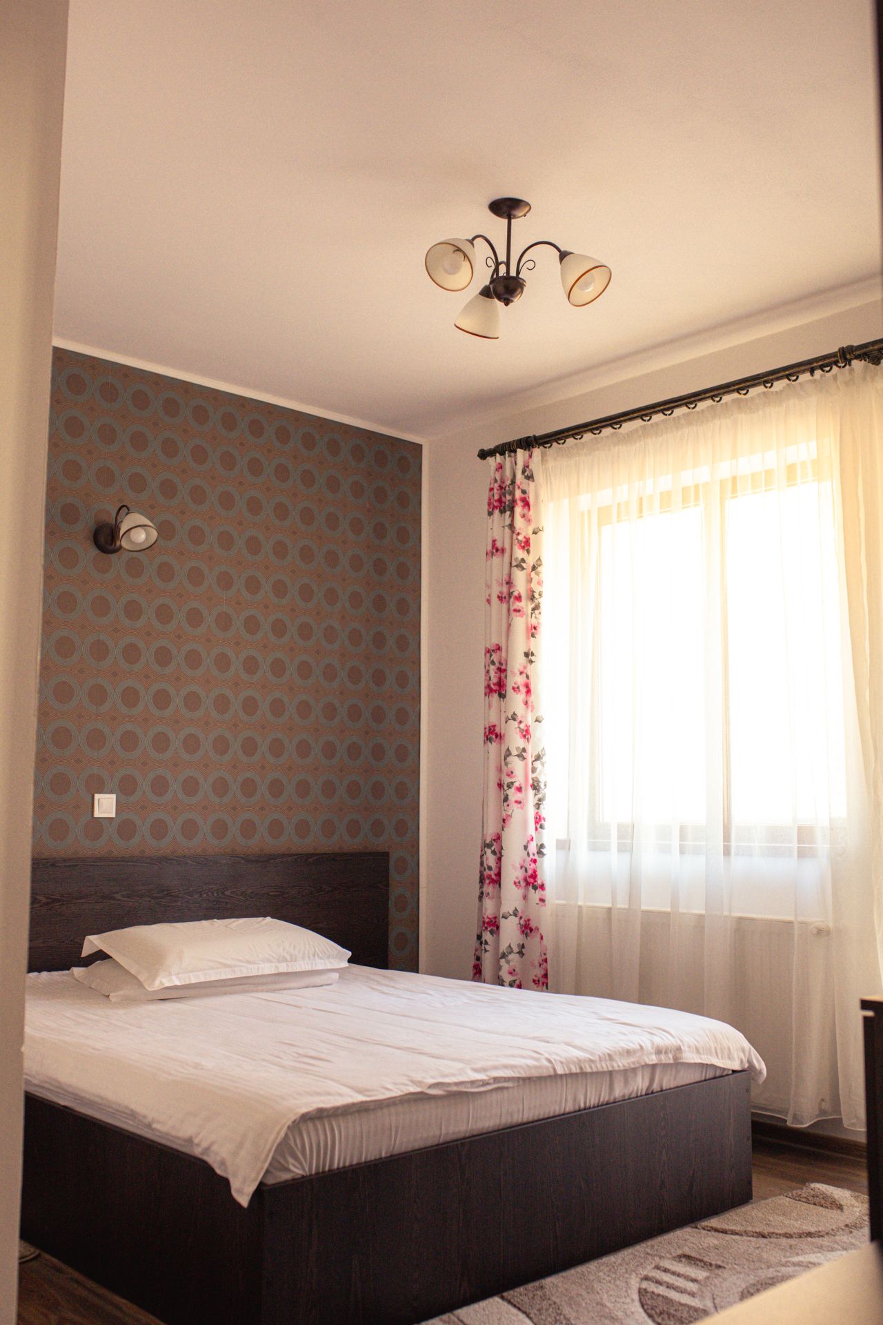 Camera dubla – vedere 4